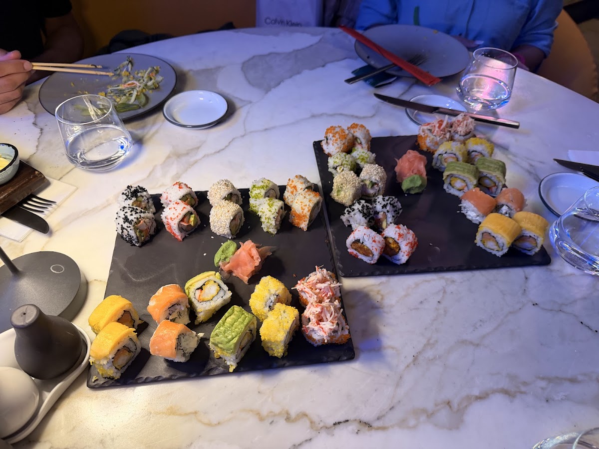 Neo Restaurant- The Gate Mall Branch-4